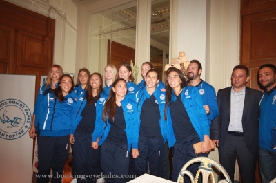 Παρουσίαση Ομάδας Γυναικών Βόλεϊ Α.Ο. ΘΗΡΑΣ